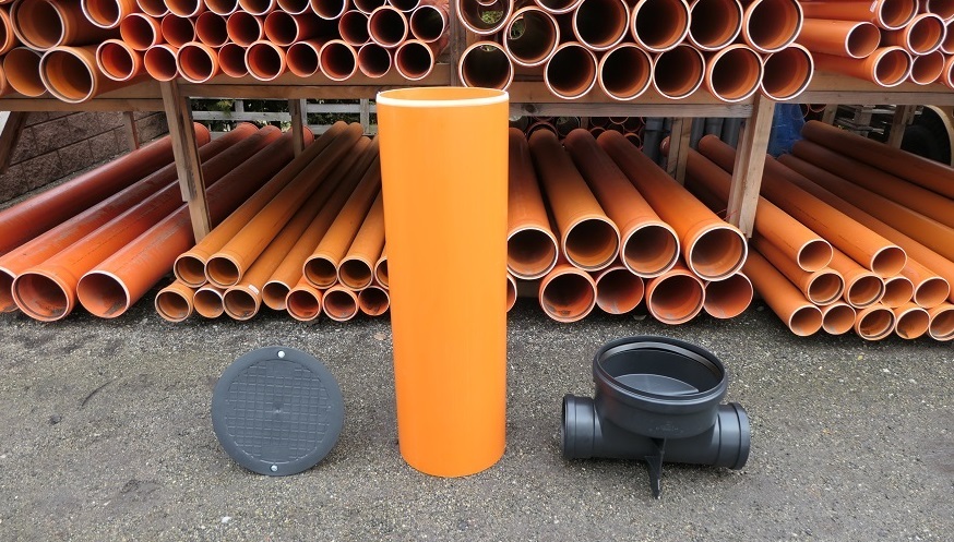 Revizní šachta s hladkým prodloužením