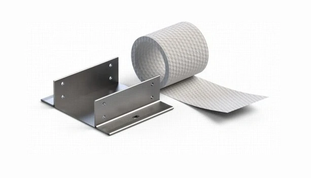 Nerezová spojka žlabu s izolací COVE